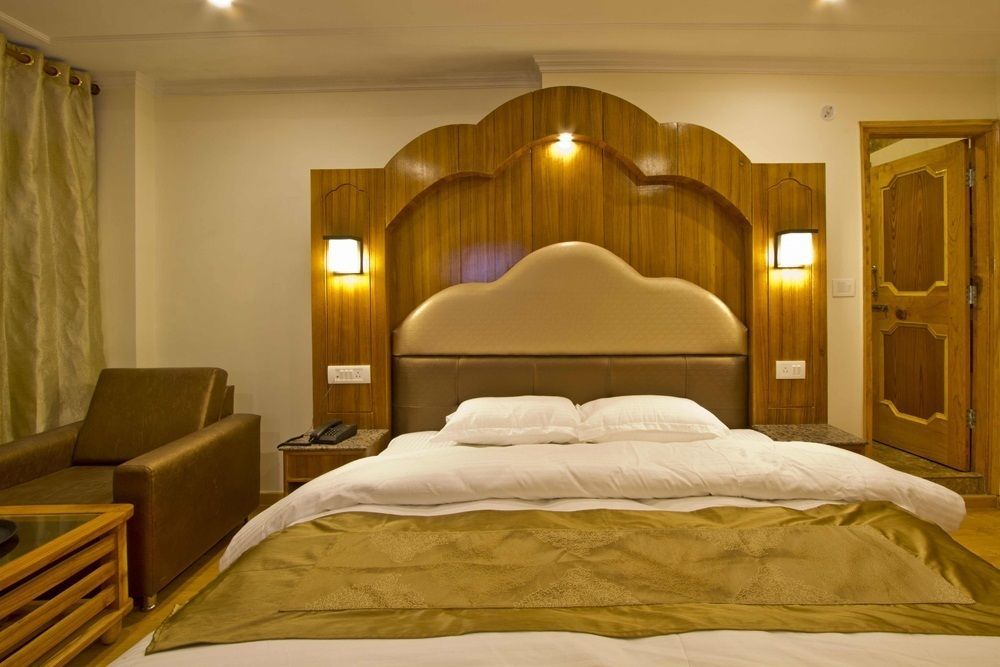 The Paramount Inn Manali  Exterior photo